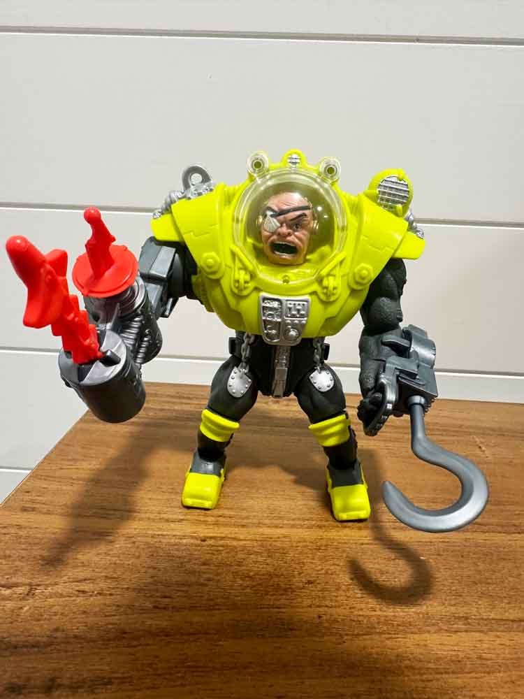 Street-Sharks-Wave-2-In-Hand-Images-Dr-Piranoid-front