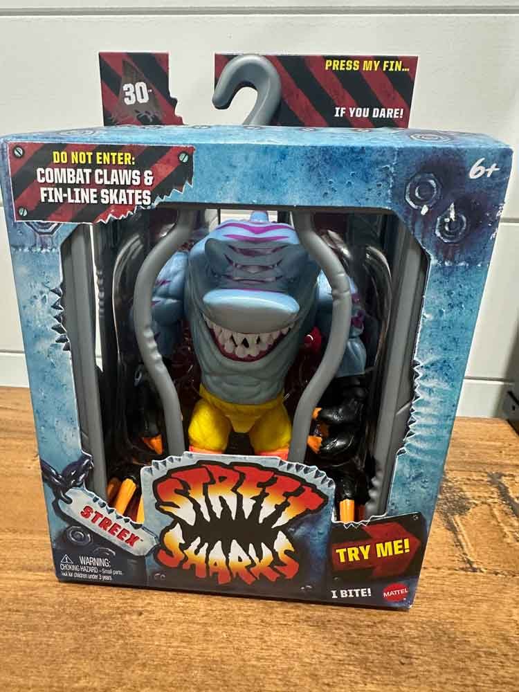 Street-Sharks-Wave-2-In-Hand-Images-Streex-Package-front