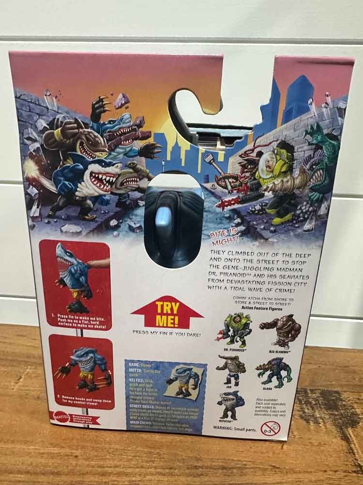 Street-Sharks-Wave-2-In-Hand-Images-Streex-Package-rear