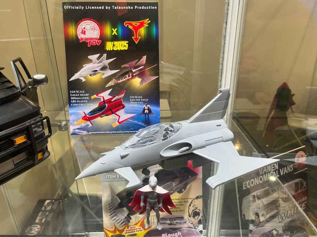Eagle-Sharp-Gatchaman-II-Prototype-Ramen-Toy-1