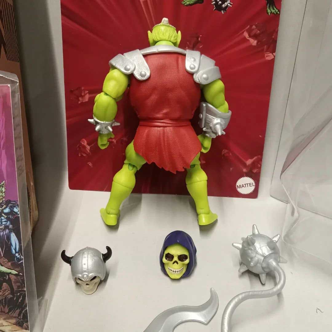 Mattel-Creations-MOTU-Origins-Demo-Man-IH-4