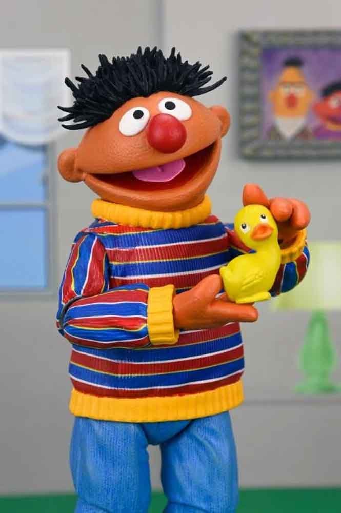 Neca-Sesame-Street-Ernie-2