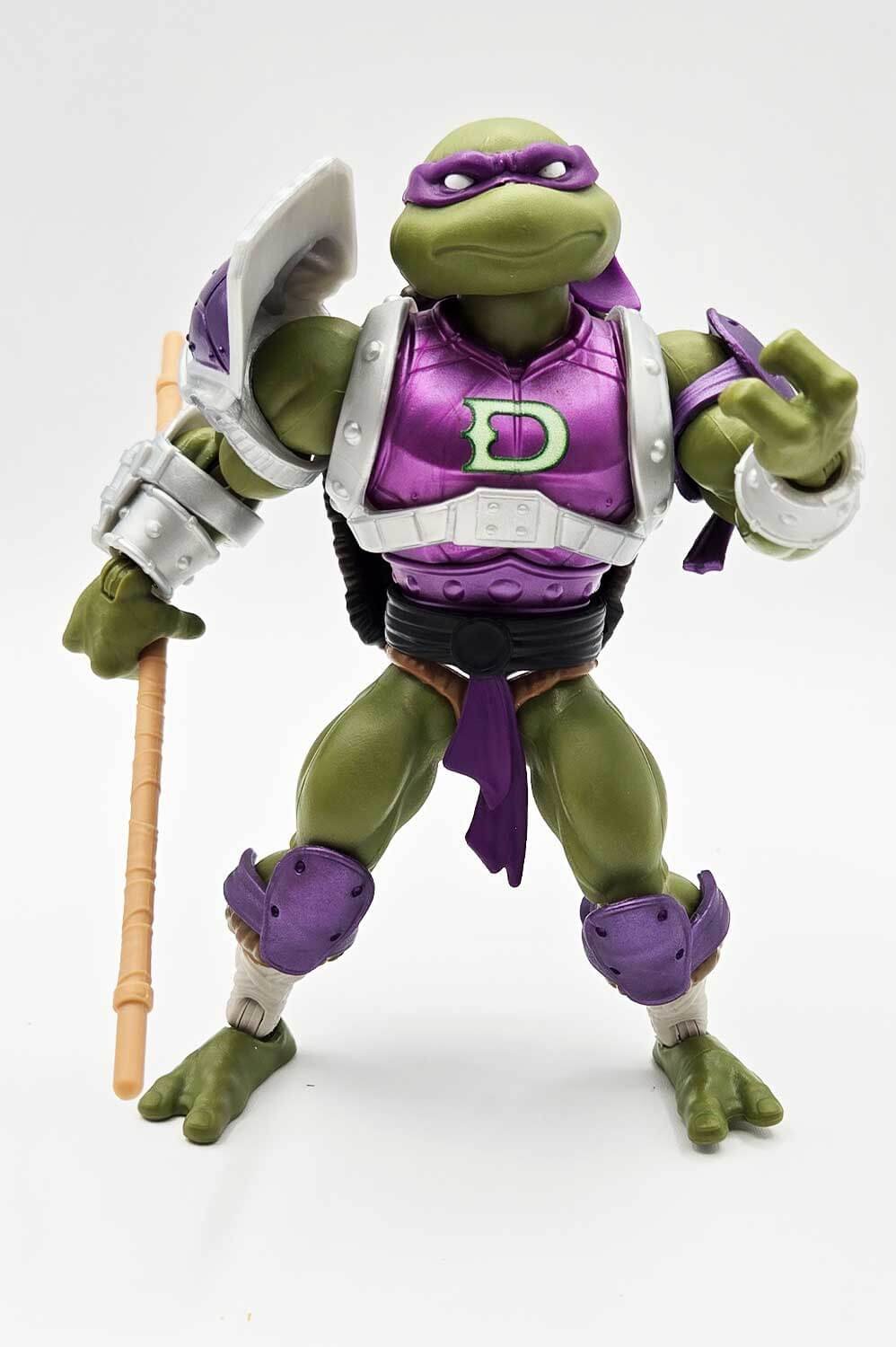 Donatello-Turtles-of-Grayskull-Wave-5-In-Hand-3