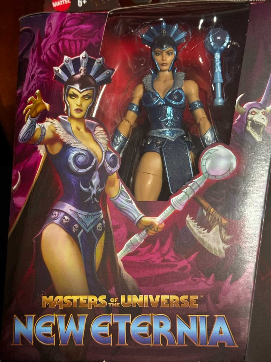 Evil-Lyn-New-Eternia-Masterverse-MOTU-2