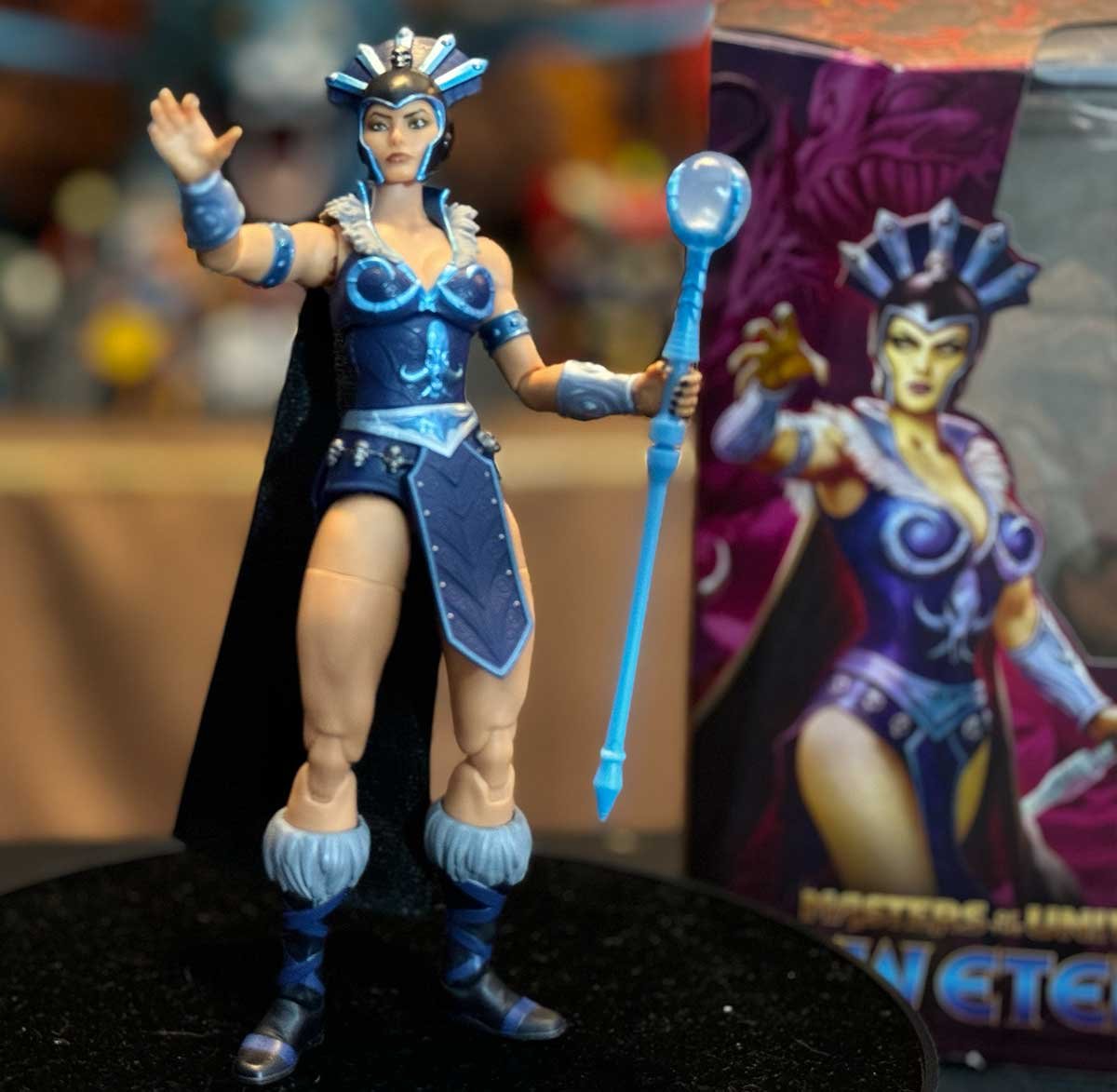 Evil-Lyn-New-Eternia-Masterverse-MOTU-4