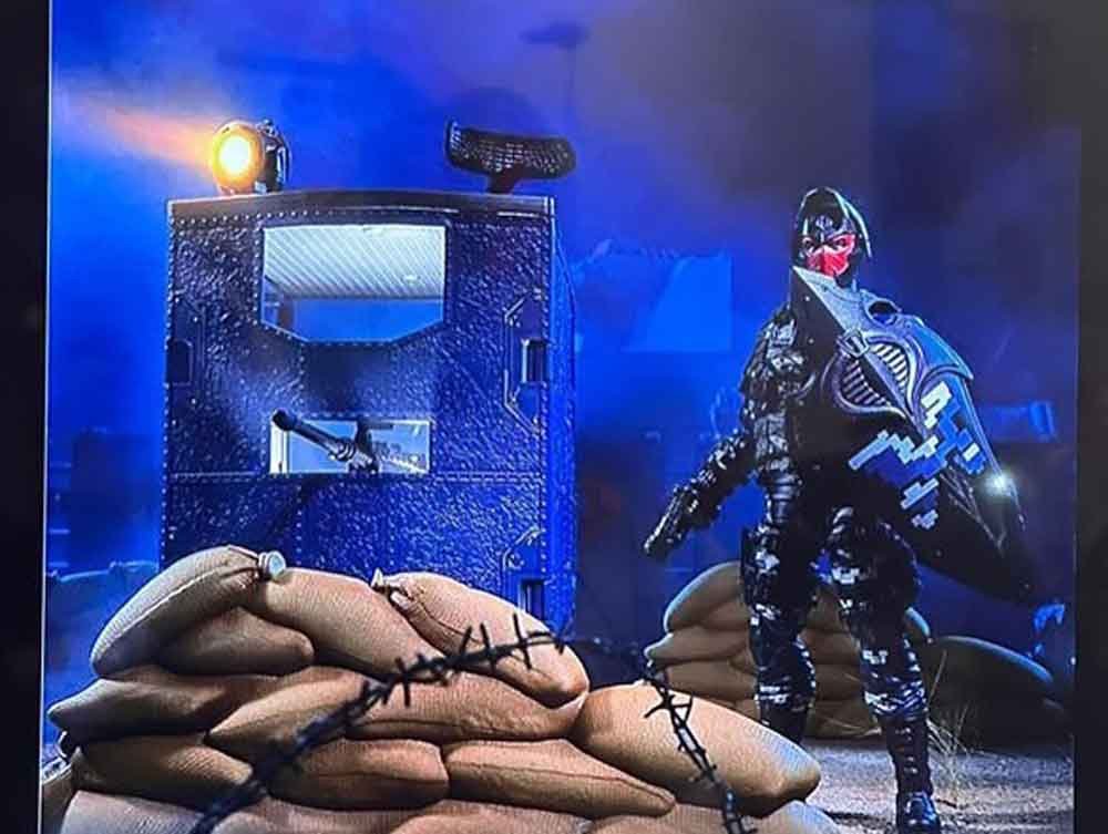 GI-Joe-Classified-Cobra-Defense-Perimeter-w-Trench-Viper-dio-1