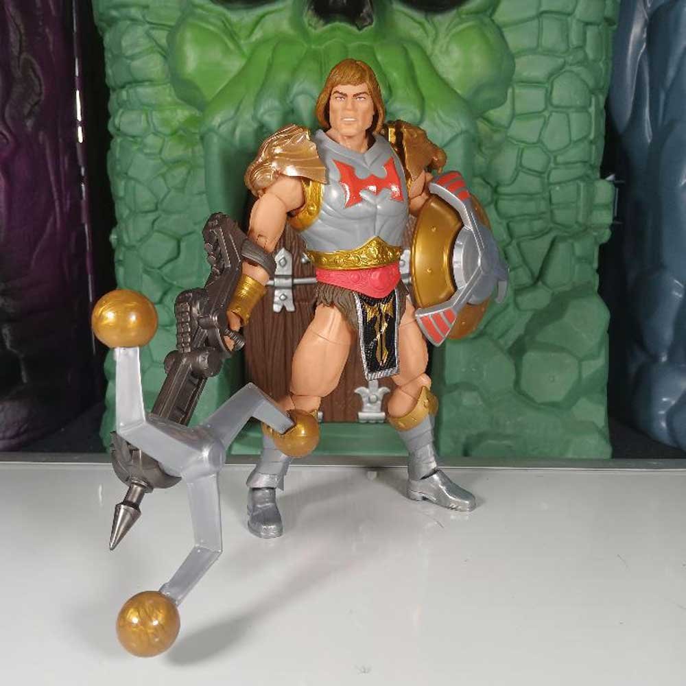 New-Eternia-Flying-Fist-He-Man-Masterverse-In-Hand-1
