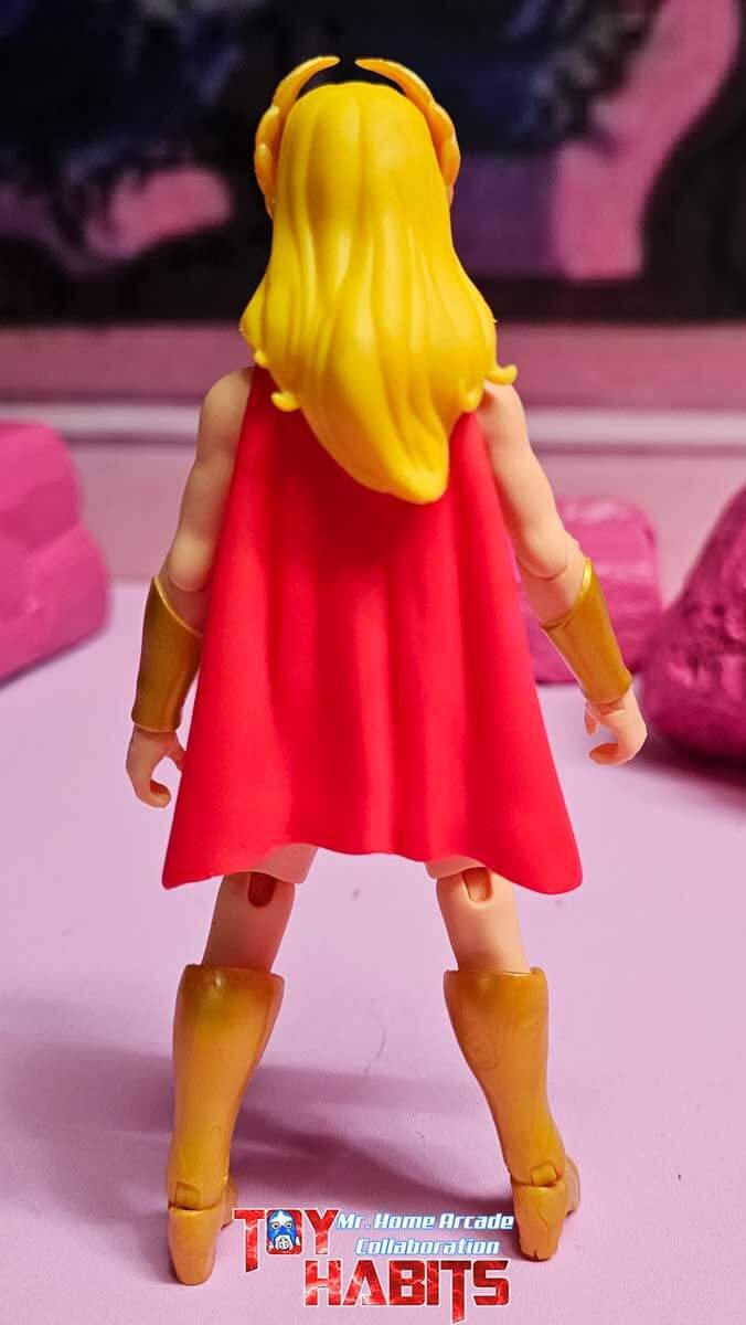 She-Ra-MOTU-Origins-Cartoon-Collection-In-Hand-4