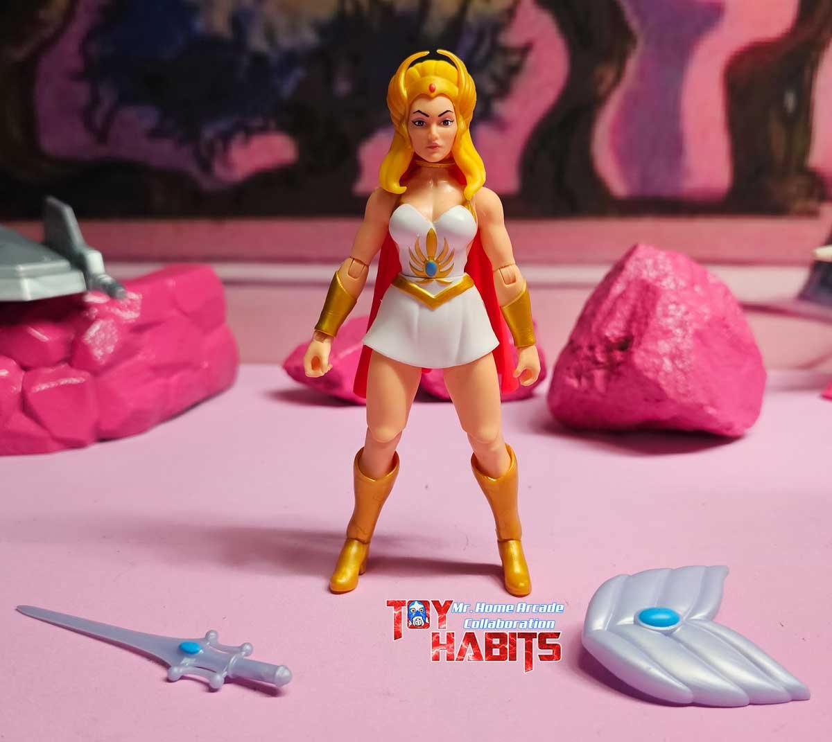 She-Ra-MOTU-Origins-Cartoon-Collection-In-Hand-6