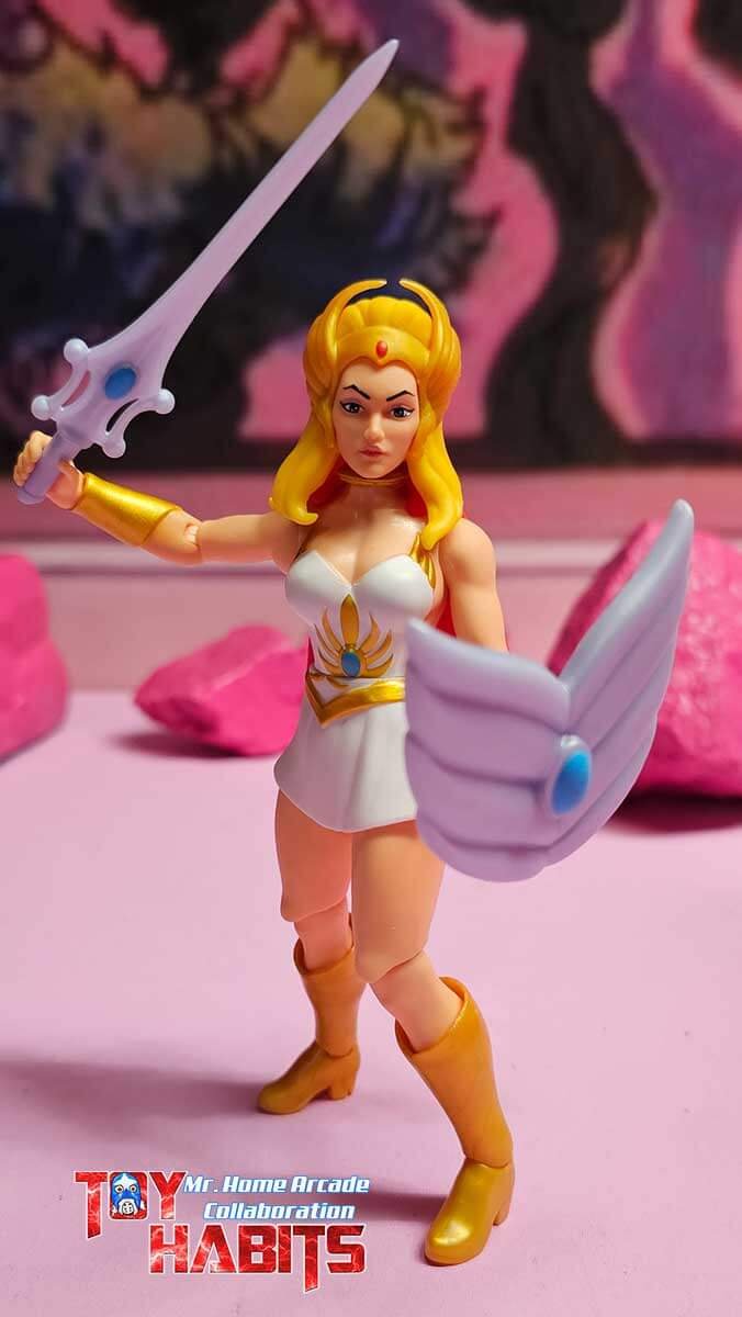 She-Ra-MOTU-Origins-Cartoon-Collection-In-Hand-7