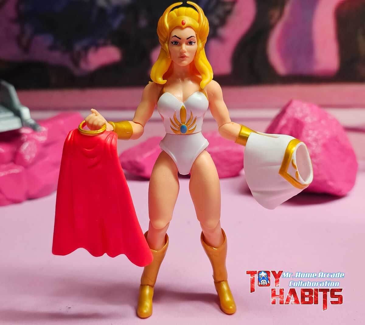 She-Ra-MOTU-Origins-Cartoon-Collection-In-Hand-9