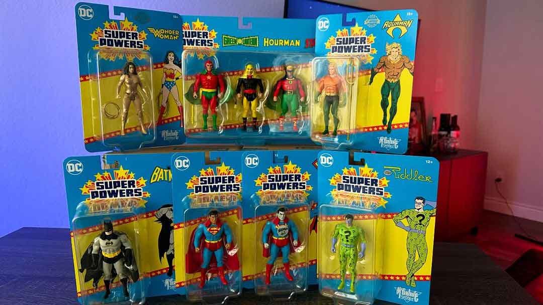 Super-Powers-wave-9-In-Hand-Images-2