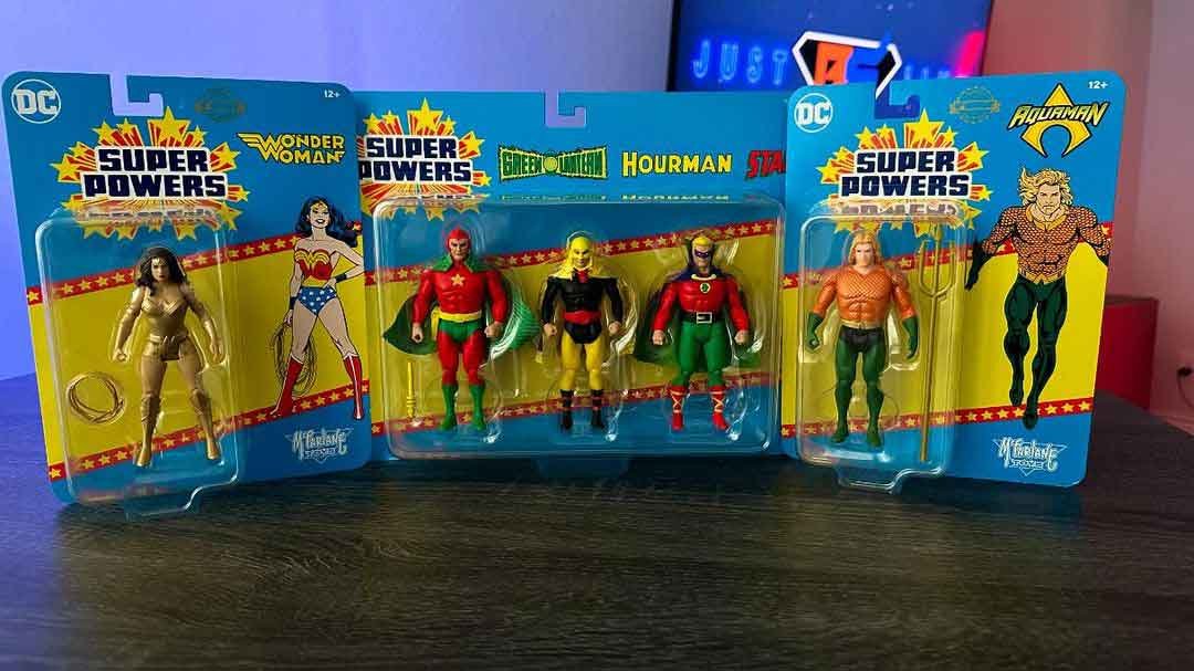 Super-Powers-wave-9-In-Hand-Images-3