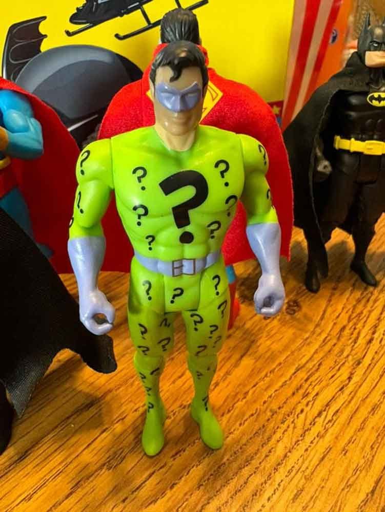 Super-Powers-wave-9-In-Hand-Images-Riddler