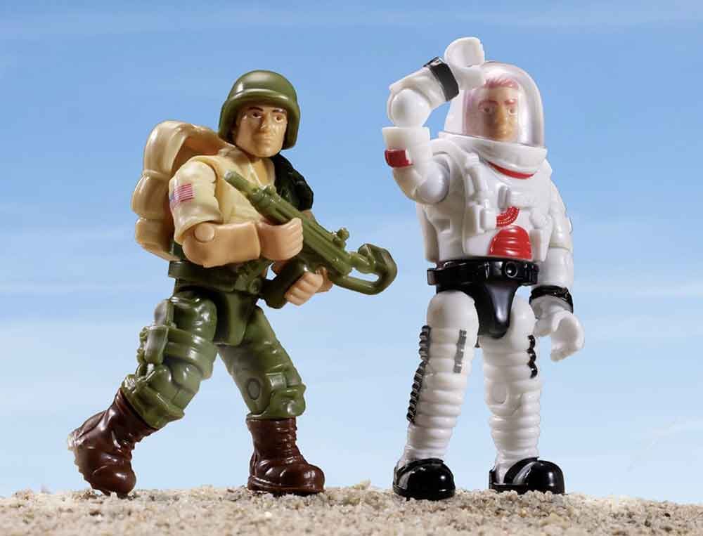 MEGA-GI-JOE-Skystriker-vs-COBRA-HISS-Building-Set-dio-1