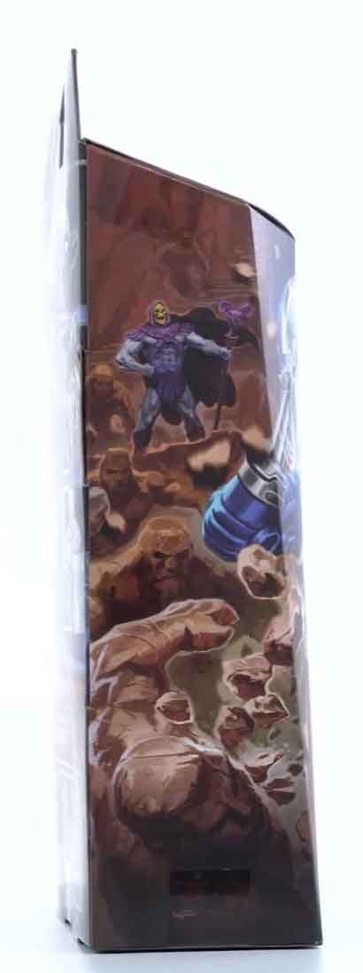 New-Eternia-Roboto-Mastervese-package-right