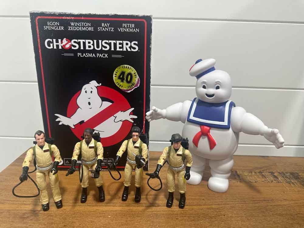 Ghostbusters-40th-Anniversary-Plasma-Pack-O-Ring-figures-1