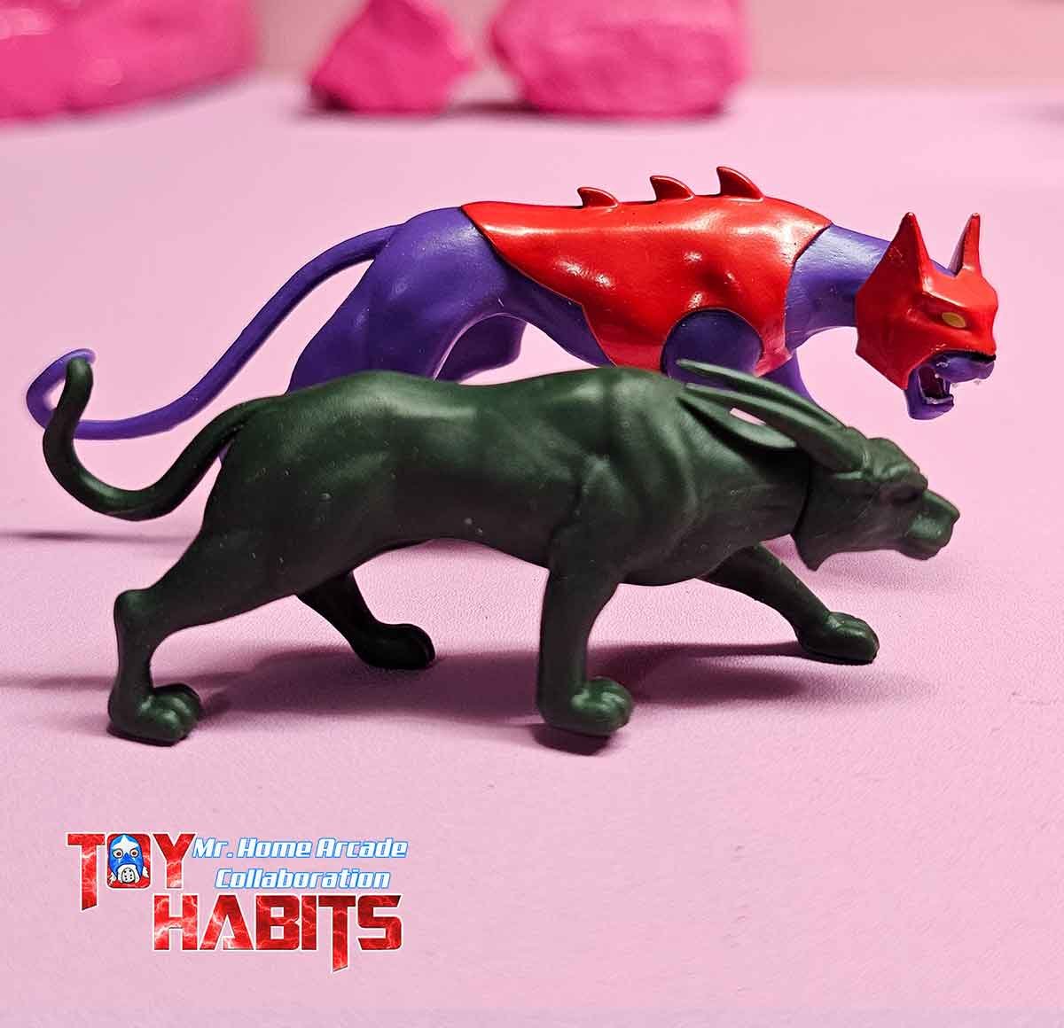 Catra-MOTU-Origins-Cartoon-Collection-In-Hand-MHA-13