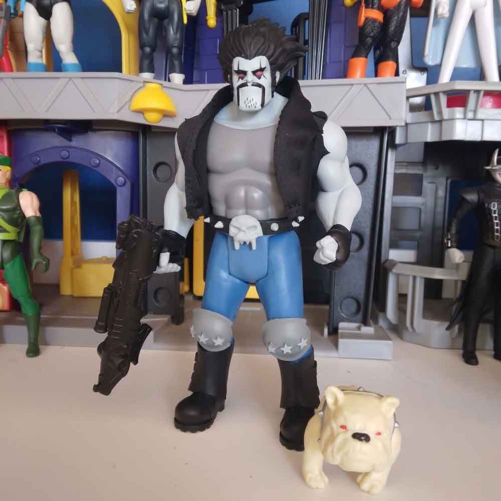 DC-Super-Powers-Wave-10-Lobo-in-hand-4