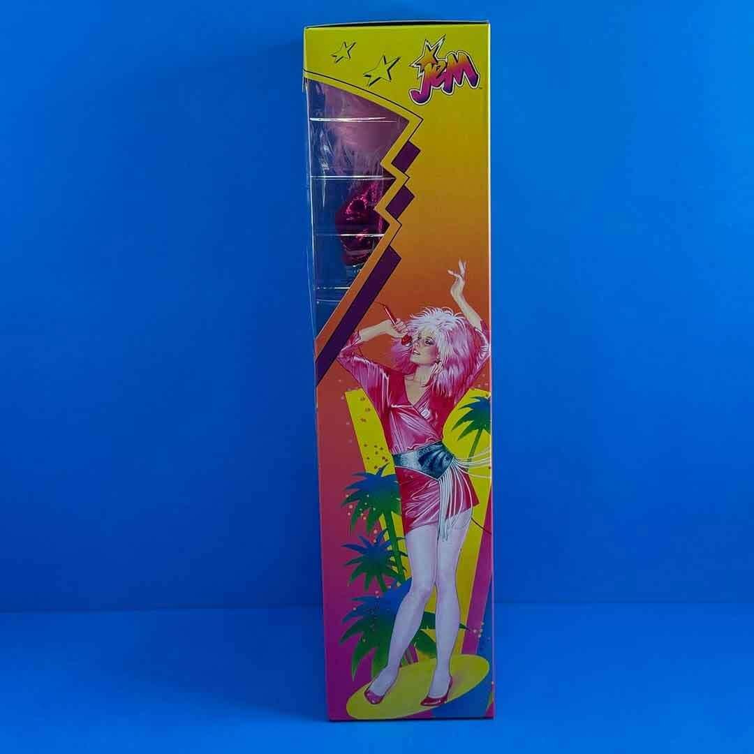 Jem-Doll-Jem-&-The-Holograms-Loyal-Subjects-In-Hand-23