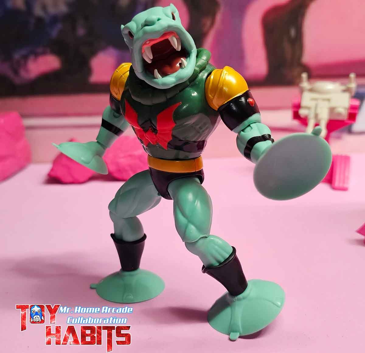 Leech-MOTU-Origins-Cartoon-Collection-In-Hand-MHA-3