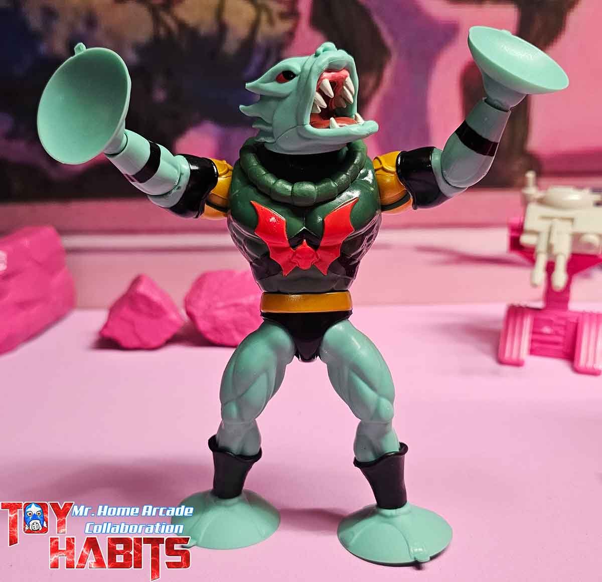 Leech-MOTU-Origins-Cartoon-Collection-In-Hand-MHA-4