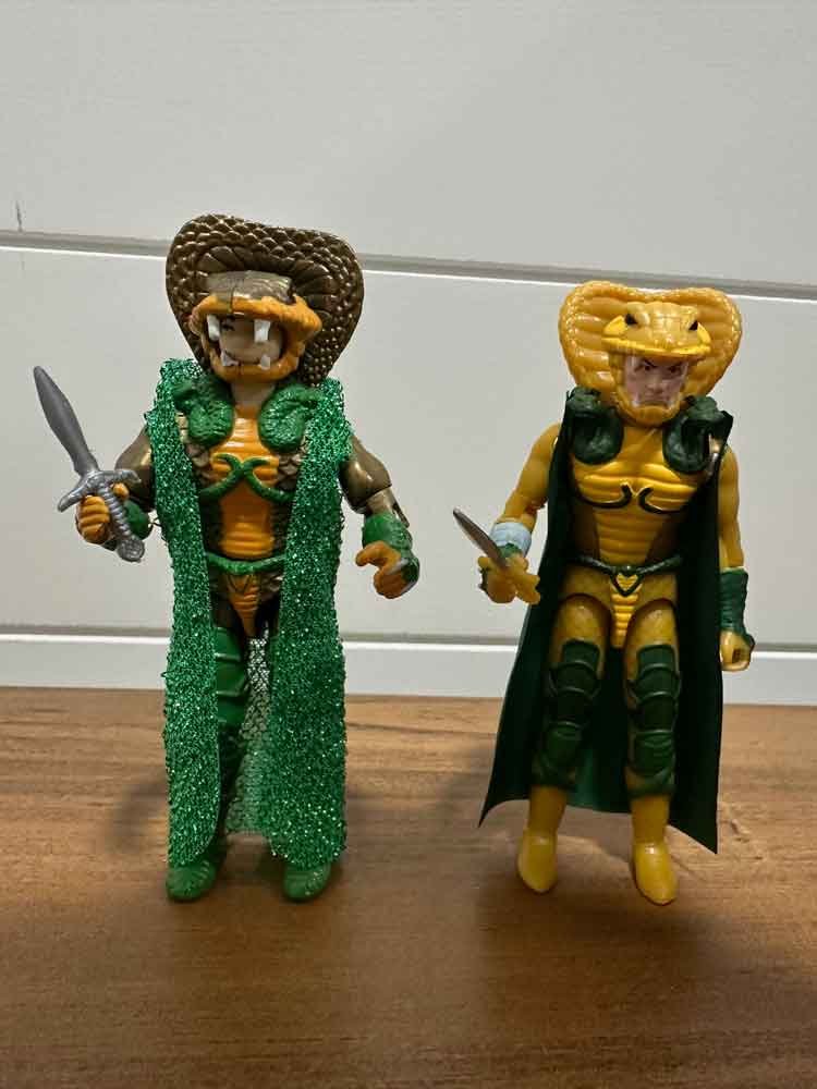 Serpentor-GI-Joe-ReAction+-Wave-2-IH-comparison-vintage-front
