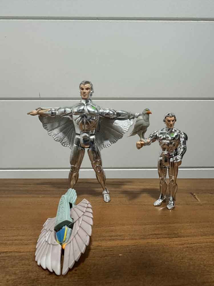 Super7-Silverhawks-ReAction-Wave-1-Quicksilver-IH-comparison-front