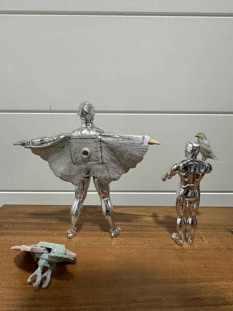 Super7-Silverhawks-ReAction-Wave-1-Quicksilver-IH-comparison-rear