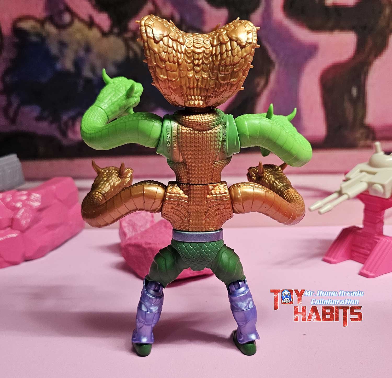 King-Hiss-Foot-Soldier-Turtles-of-Grayskull-Deluxe-2