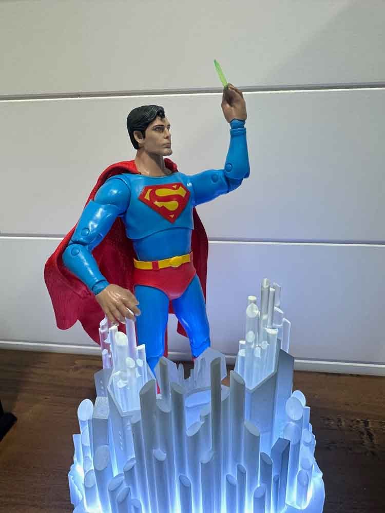 McFarlane-Movie-Superman-action-pose-5