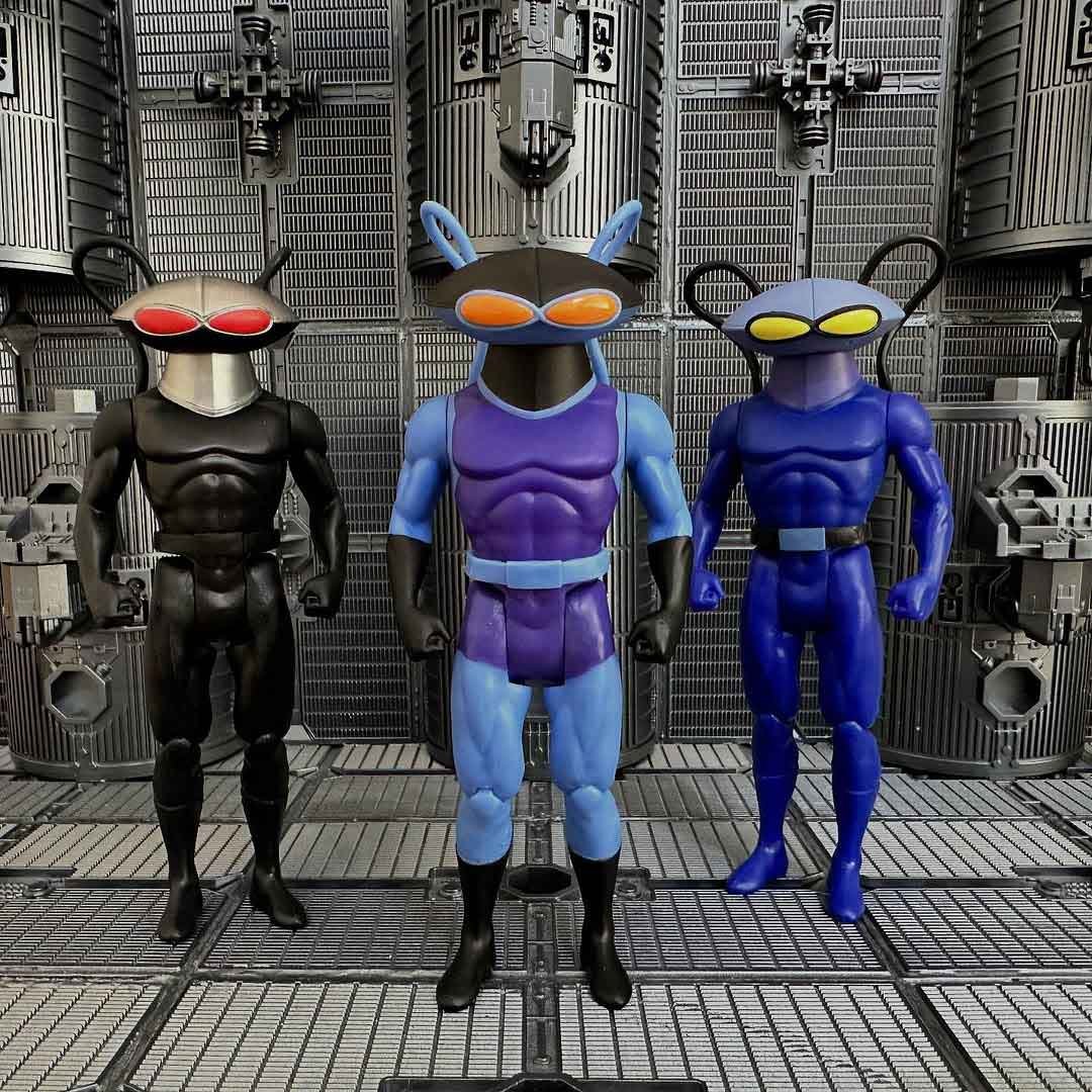 McFarlane-Multicraft-Drawing-Board-Black-Manta-comparisons