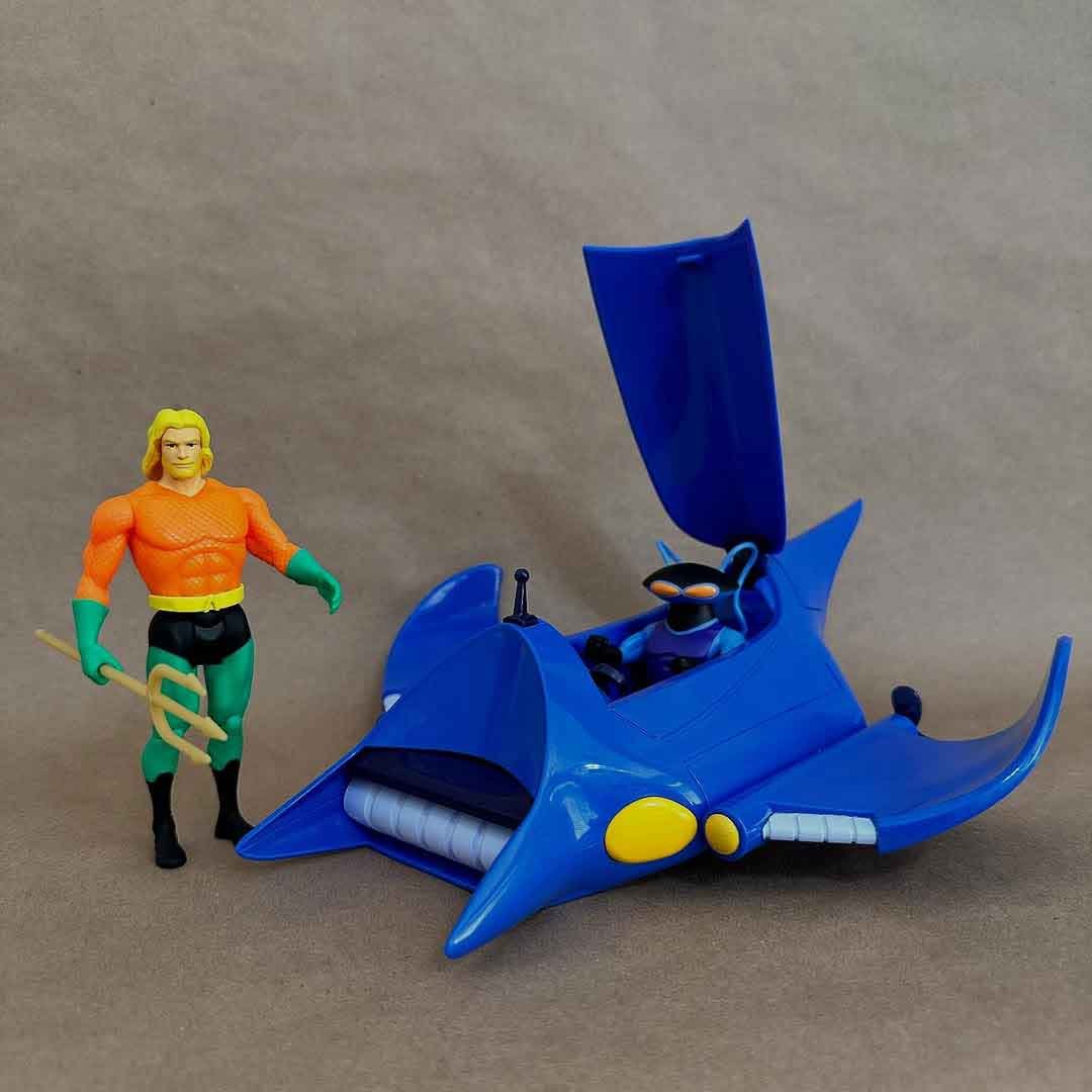 McFarlane-Sea-Saucer-Drawing-Board-Vehicle-4