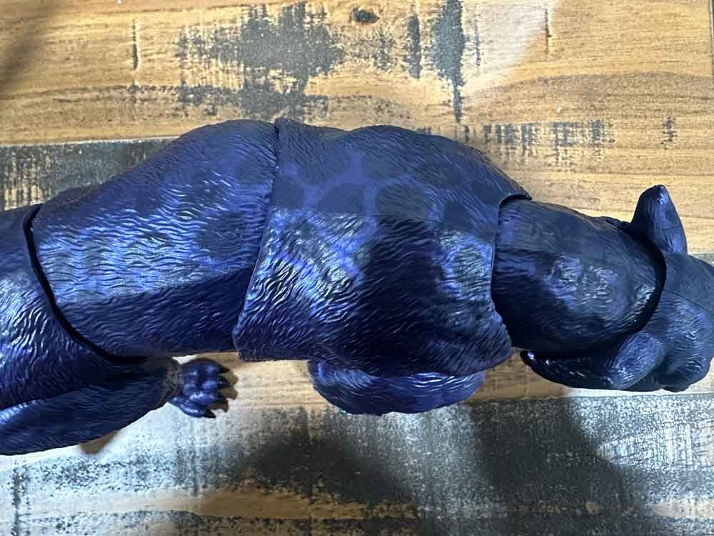 New-Eternia-Panthor-Masterverse-back-close-up