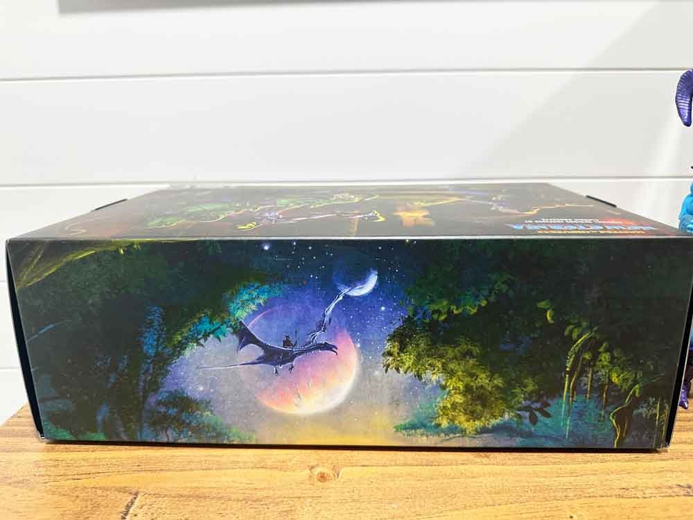 New-Eternia-Panthor-Masterverse-box-left-IH