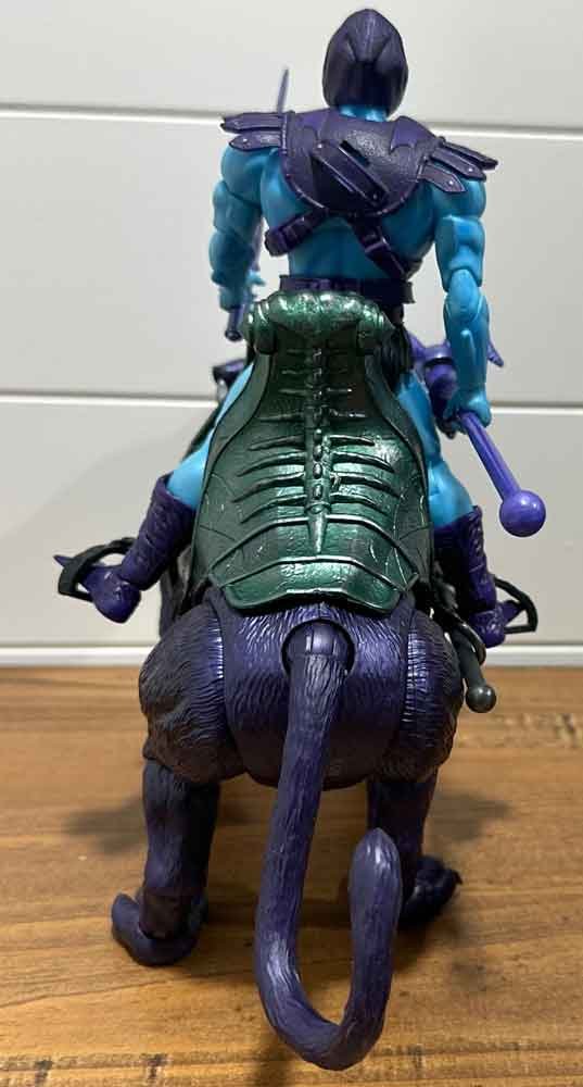 New-Eternia-Panthor-Masterverse-rear-IH