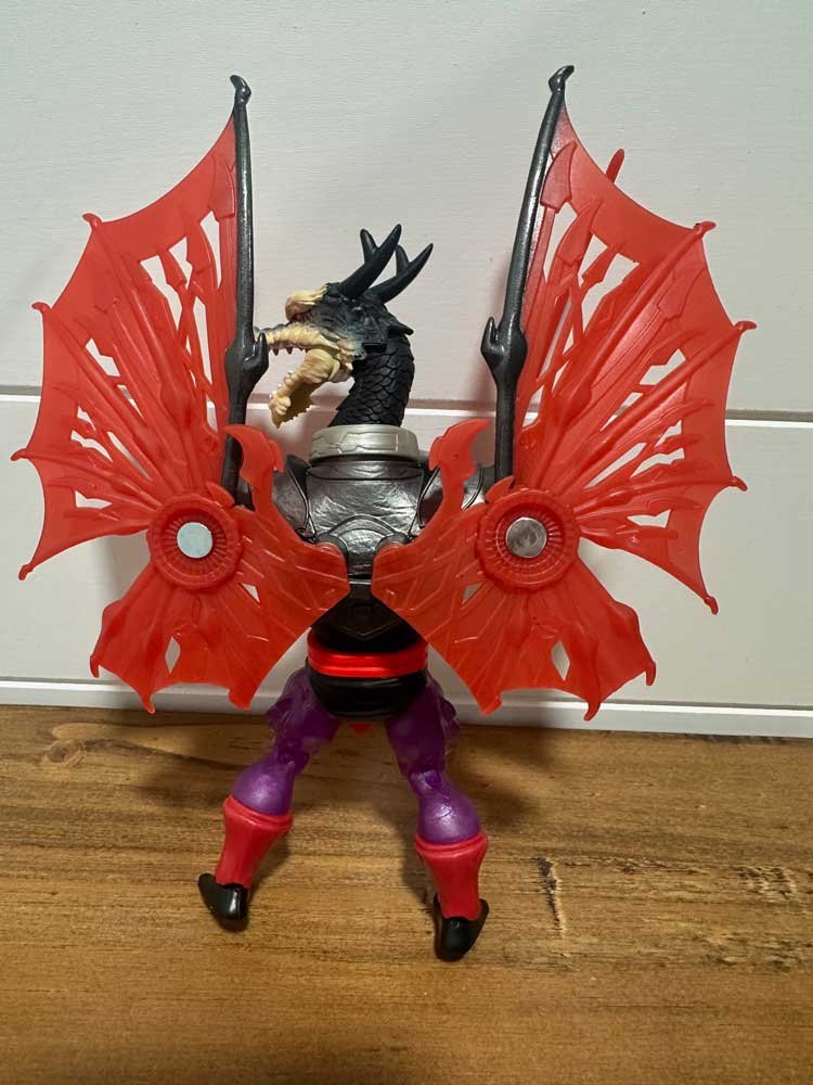 Ninjor-MOTU-Origins-Turtles-of-Grayskull-rear-1