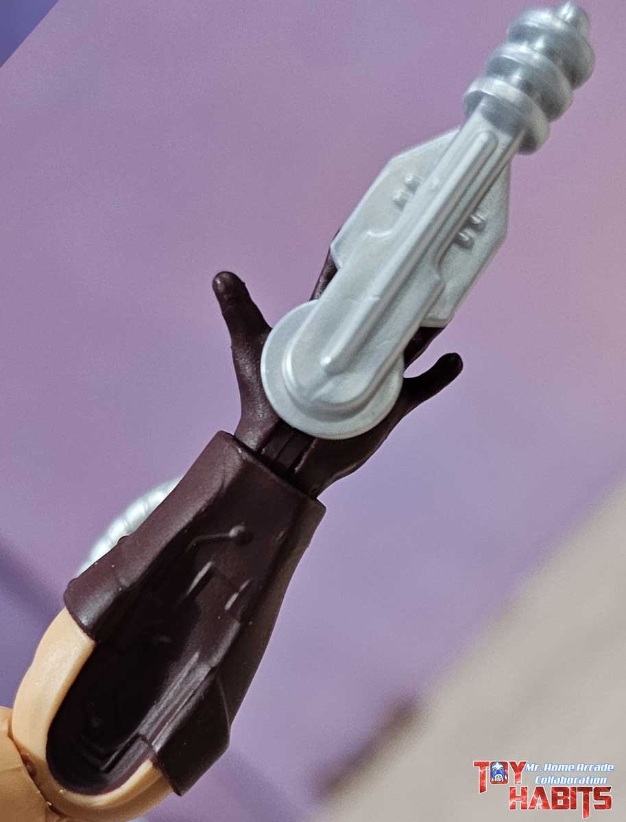 Rio-Blast-MOTU-Origins-Mattel-Creations-Exclusive-10