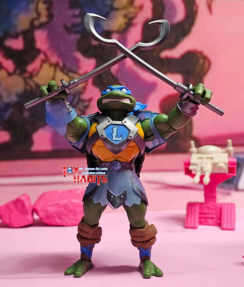 Wave-6-Turtles-of-Grayskull-MOTU-Origins-Leonardo-action-pose-3-IH