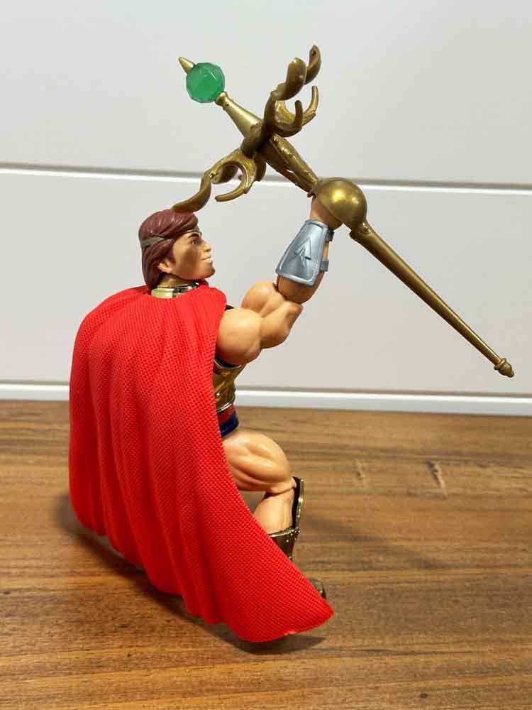 He-Ro-MOTU-Origins-Mattel-Creations-exclusive-action-pose-5
