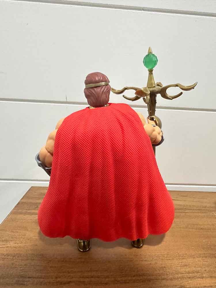 He-Ro-MOTU-Origins-Mattel-Creations-exclusive-cape-rear
