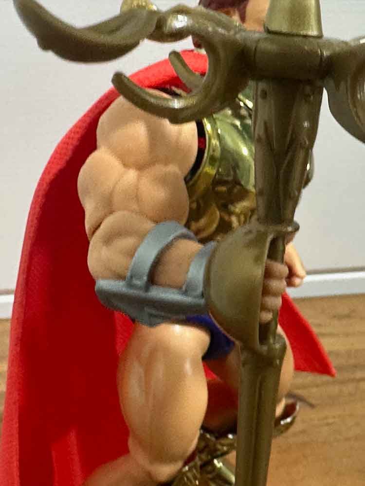 He-Ro-MOTU-Origins-Mattel-Creations-exclusive-right-arm