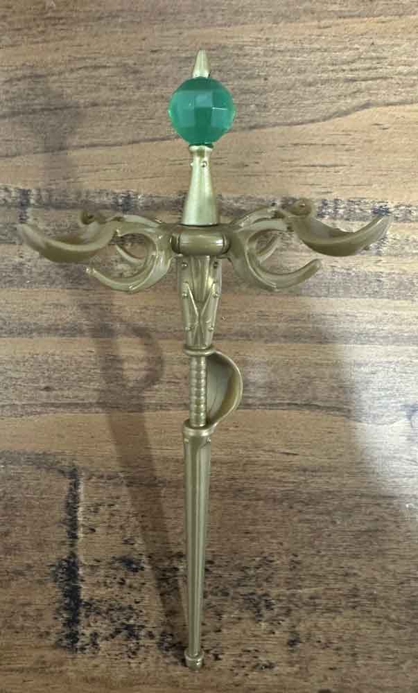 He-Ro-MOTU-Origins-Mattel-Creations-exclusive-wizard-staff-open