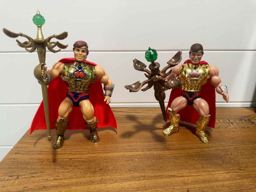 He-Ro-MOTU-Origins-vs-Super7-front