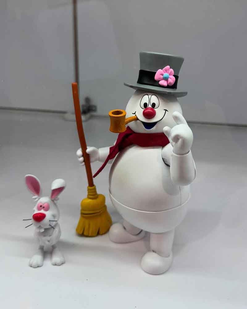 Jada-Toys-Wondercon-2025-Booth-Frosty-the-Snowman