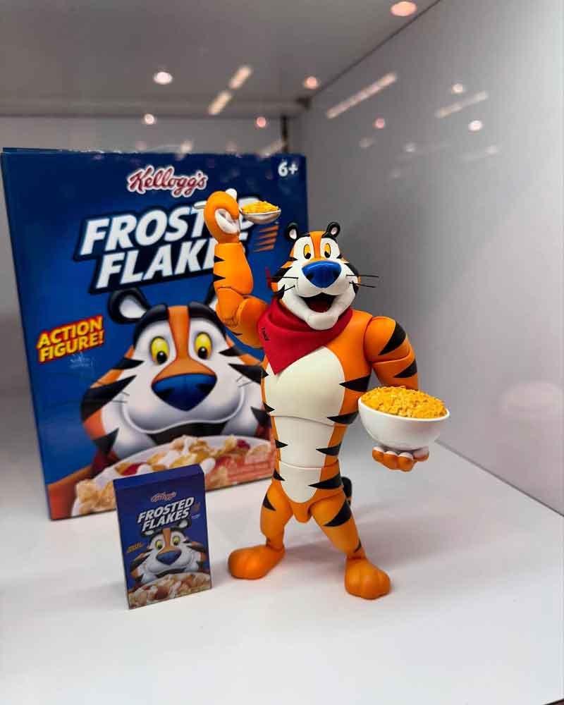 Jada-Toys-Wondercon-2025-Booth-Tony-the-Tiger-2