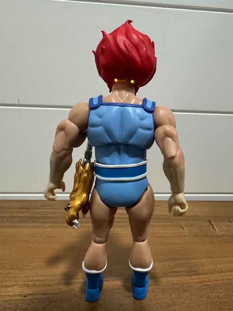 Light-Up-Eyes-Lion-O-Super7-ThunderCats-Ultimates-rear