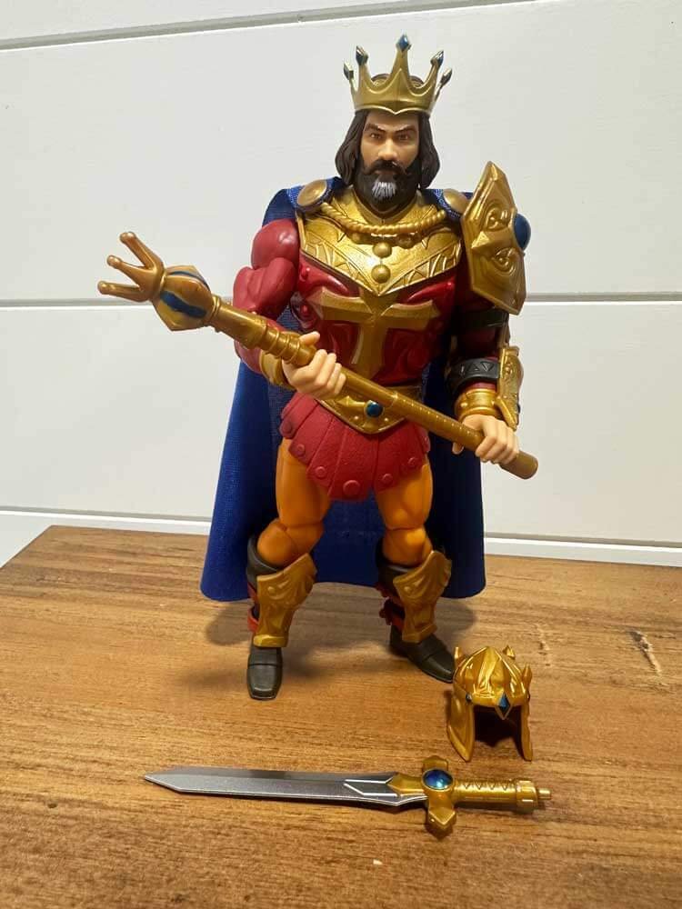 New-Eternia-King-Randor-Masterverse-IH-action-pose-5
