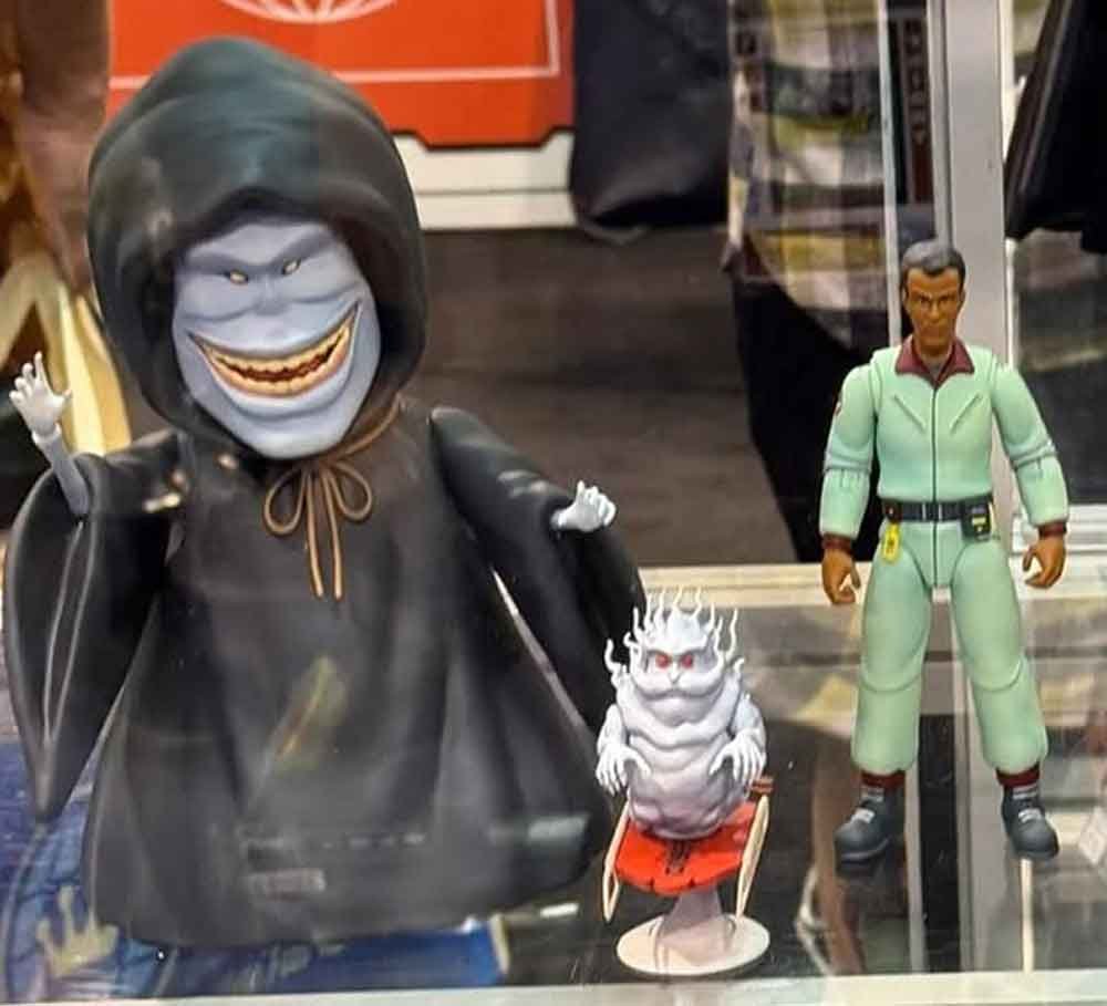 Winston-and-The-Sandman-Twelfth-Scale-figures-5