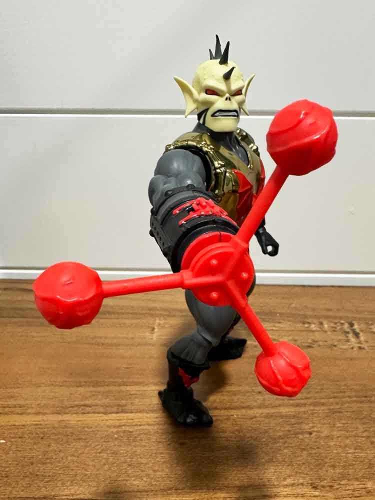 Hurricane-Hordak-MOTU-Origins-Mattel-Creations-Exclusive-IH-action-pose-4